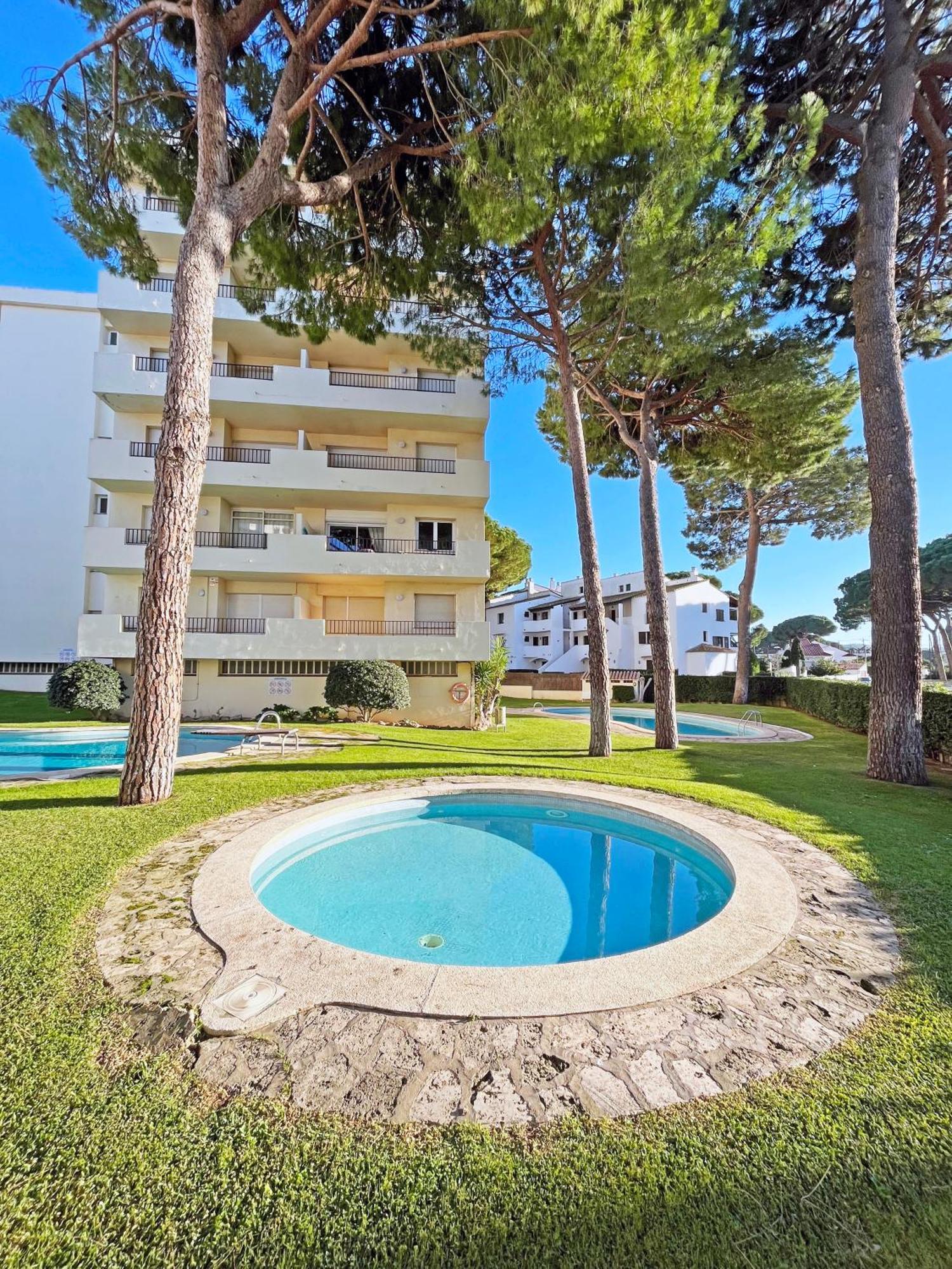 Apartamento En La Escala Con Piscina Y Parking L' Escala 外观 照片